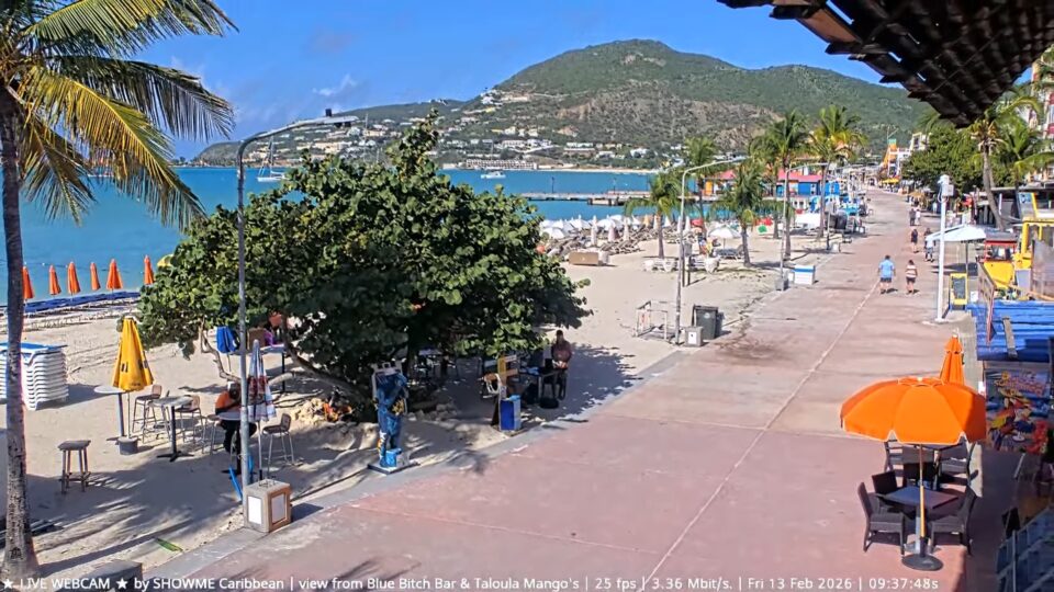 Live Webcam Great Bay Boardwalk – Philipsburg, Sint Maarten | Blue Bitch Bar