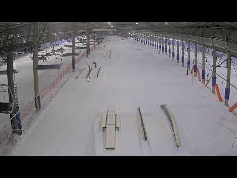 Live webcam view of SnowWorld Landgraaf indoor ski slopes in Limburg Netherlands