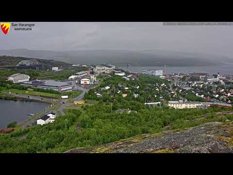 Live view of Kirkenes Road Cam showing scenic road and natural landscape in Sor Varanger, Norway