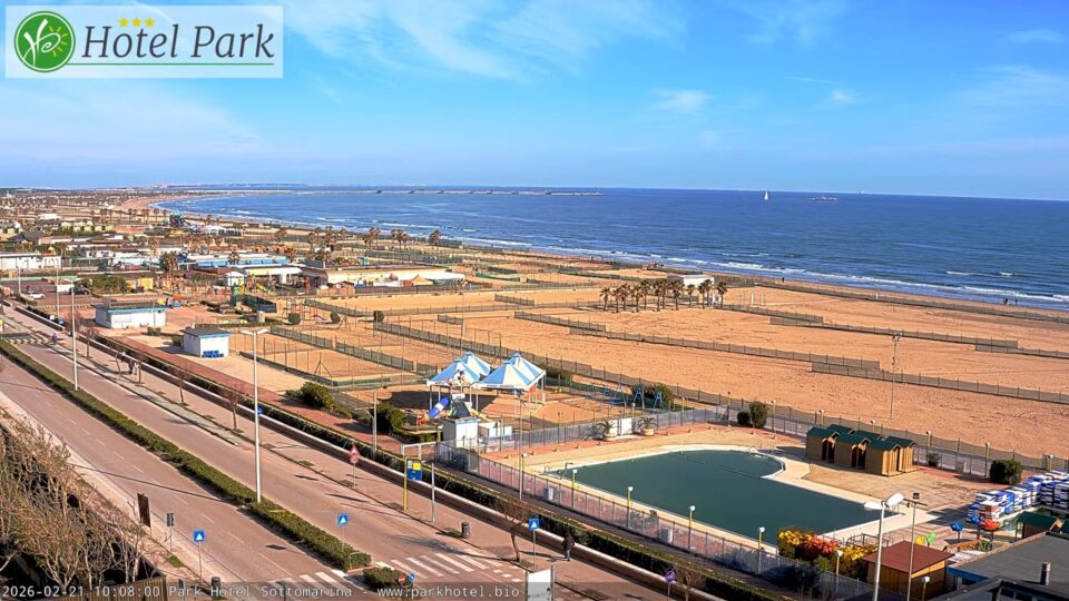 Chioggia Webcam Live – Sottomarina Beach, Lungomare Adriatico Italy