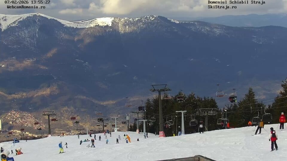 LIVE: Straja Ski Webcam | Real-Time Snow, Weather & Slope Conditions | Romania Ski Resort