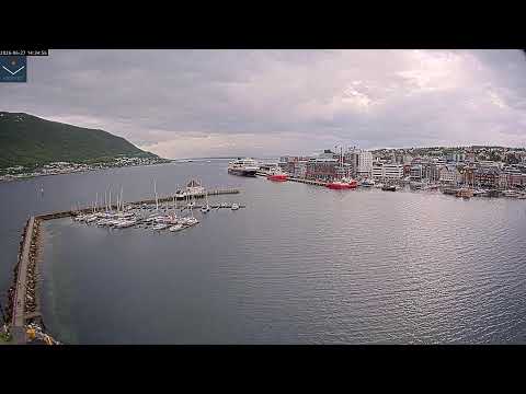 Utsikt Sør live webcam showing panoramic views of Tromso city and surrounding Arctic landscapes