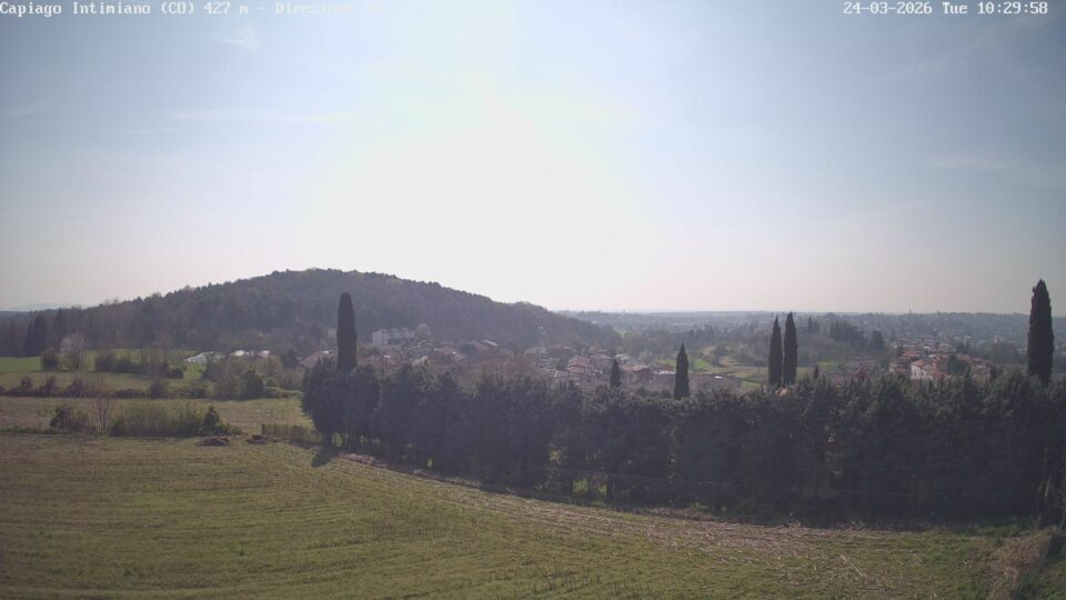 Live Webcam Capiago Intimiano Lombardy